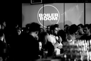 „Opium“ dešimtojo sezono proga – „Boiler Room“ transliacija iš Vilniaus