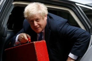 B. Johnsonas: Jungtinė Karalystė pasitrauks iš ES spalio 31-ąją