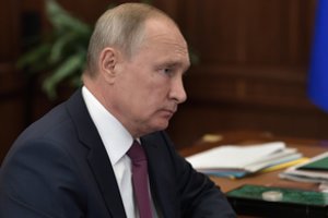 V. Putinas iš savo žmogaus teisių tarybos pašalino kelis opozicijos veikėjus