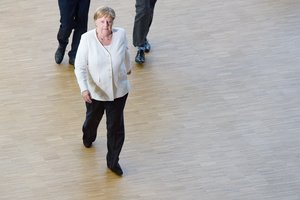 A. Merkel papasakojo apie noro aplankyti JAV Berlyno sienos laikais kainą