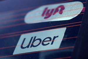 „Uber“ gavo 650 mln. JAV dolerių baudą už darbo įstatymų pažeidimus