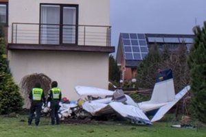 Prie Kauno nukrito sportinis lėktuvas, žuvo du žmonės