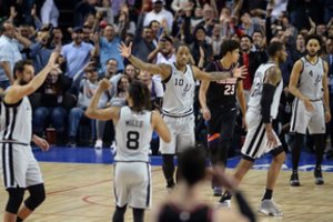 „San Antonio Spurs“ padarė tai, ko nebuvo per visą NBA istoriją