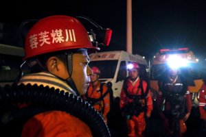 Kinijoje per sprogimą kasykloje žuvo 14 kalnakasių