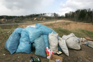 Seimas – prieš didesnį mokestį už aplinkos teršimą atliekas gabenant į sąvartynas