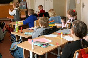 Apie pradinį ugdymą Lietuvoje iš pirmų lūpų: ko tikisi tėvai ir mokytojai