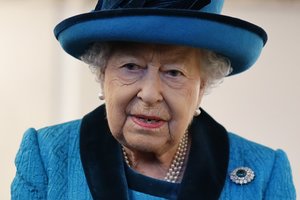 Karalienė Elizabeth patvirtino „Brexit“ sutarties įstatymą