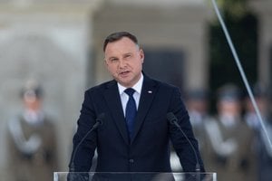 Lenkijos prezidentas A. Duda oficialiai paskelbė, kad sieks antros kadencijos