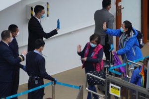 JAV leido Honkongo konsulato darbuotojams išvykti dėl koronaviruso grėsmės