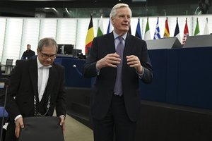 Briuselis suirzo dėl „nesąžiningo“ Jungtinės Karalystės vyriausybės pareiškimo