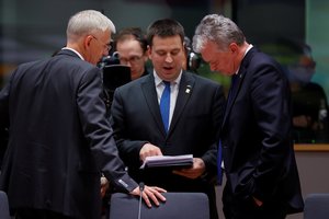 ES vadovams nesusitarus dėl biudžeto, pasisakė ir G. Nausėda