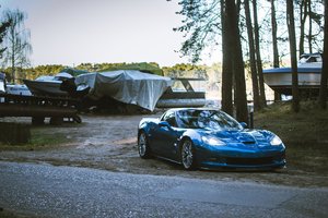 „Mėlynuoju velniu“ praminta „Corvette ZR-1“ – bene sėkmingiausias amerikietiškas superautomobilis