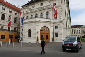 Dėl grasinimo susprogdinti bombą buvo evakuotas Austrijos prezidentas