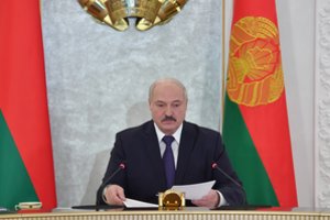 A. Lukašenka dar kartą uždraudė Baltarusijos partijų finansavimą iš užsienio