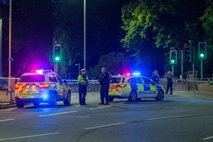 Išpuolis Jungtinėje Karalystėje: Redingo miesto parke subadyti keli žmonės