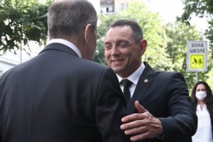 Serbijos gynybos ministrui nustatytas koronavirusas
