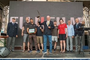 Tarptautinės „Kuršių marių regatos“ finišas: vėjo loterija, nutrauktas etapas ir vokiečių įgulos iškovota regatos taurė