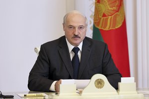 A. Lukašenka atmetė užsienio šalių siūlymus dėl tarpininkavimo: „Niekam neatiduosime šalies“