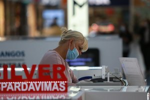 Koronavirusas Lietuvoje: užsikrėtimų skaičiai ir toliau auga
