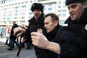 Garsi rusų žurnalistė J. Latynina apie A. Navalno būklę: „Ligoninėje dedasi nesuprantami dalykai“