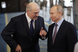 Baltarusija – jau ne A. Lukašenkos rankose: nuo diktatoriaus gali nusigręžti ir karinės pajėgos