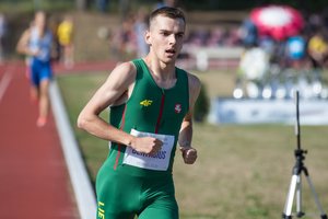Įspūdinga – Simas Bertašius lygiai sekunde pagerino Lietuvos rekordą