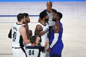 „Nuggets“ nepasiduoda: nugalėjo „Clippers“ ir sušvelnino serijos rezultatą