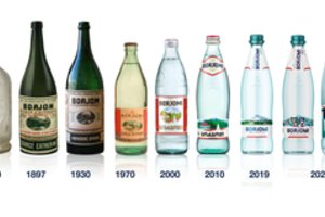 Legendinis vanduo švenčia 130 metų: buteliukui sukūrė išskirtinį dizainą