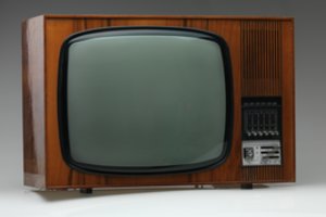 Kaip vienas senas televizorius viso kaimo internetą sužlugdė