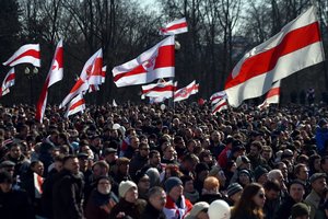 Baltarusijoje sekmadienį per protesto akcijas sulaikyta mažiausiai 200 žmonių – „Viasna“