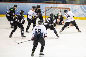 Lietuvos ledo ritulio čempionato apžvalga: įvarčių salvė ir fenomenalus ruso debiutas