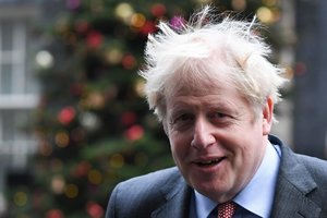 B. Johnsonas nepritaria dėl viruso taikomų apribojimų griežtinimui Jungtinėje Karalystėje per Kalėdas