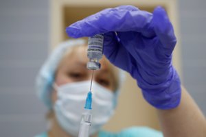 Bendrija laukia EVA sprendimo dėl „Pfizer“ ir „BioNTech“ vakcinos nuo koronaviruso