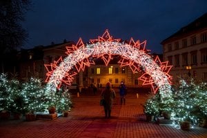 Vilniaus gatvėse – išskirtinės kalėdinės instaliacijos