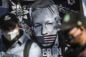 Meksika siūlo J. Assange'ui politinį prieglobstį