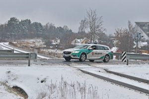 Vilniaus r. automobilis kliudė du policininkus ir spruko į Šalčininkų rajoną