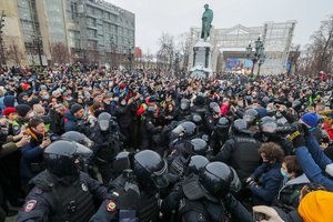 A. Navalno bendražygis ragina sekmadienį vėl išeiti protestuoti į gatves