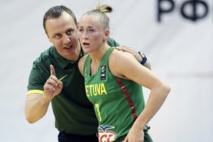 Bandymas griebtis šiaudo Europos čempionato atrankoje: Lietuvos krepšininkės siekia žūtbūtinės pergalės prieš turkes