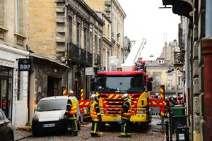 Prancūzijos uostamiestyje Bordo per numanomą dujų sprogimą sužeisti 10 žmonių, du dingo 