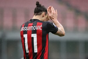 Istorinius įvarčius pelnęs Z. Ibrahimovičius sugrąžino „Milan“ į viršūnę