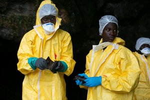 Gvinėjoje auga Ebolos protrūkis: praneša apie naujus susirgimus