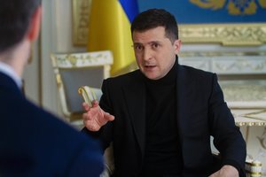 Ukrainos ministras: planuojame iki 2024-ųjų nutraukti elektros jungtis su Rusija