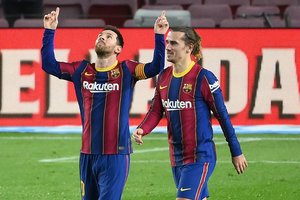 Lionelis Messi užvedė „Barcelona“ variklį – du jo įvarčiai padėjo laimėti prieš „Elche“