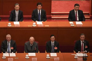 Pekinas kaltina JAV ir Japoniją „sąmokslu“ prieš Kiniją