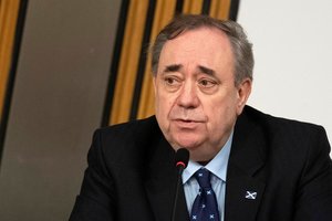 Škotijos buvęs lyderis A. Salmondas ves naują partiją į rinkimus