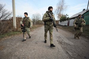 Ukrainos rytuose žuvo dar du ukrainiečių kariai
