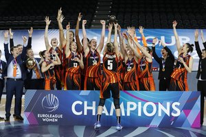 Jekaterinburgo komanda Eurolygos čempione tapo be Rusijos krepšininkių pagalbos
