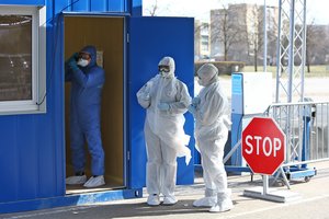 Lietuvoje per parą nustatyti 1278 nauji viruso atvejai, mirė 14 žmonių