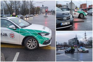 Vilniuje policininkai jau apdaužė ką tik gautą naujutėlaitį automobilį „Seat Leon“