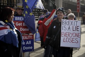 Europos Parlamentas patvirtino prekybos su JK po „Brexit“ susitarimą